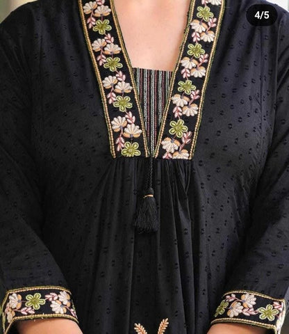 Soul Casa Women's Cotton Embroidery Straight Kurti with Pant Set